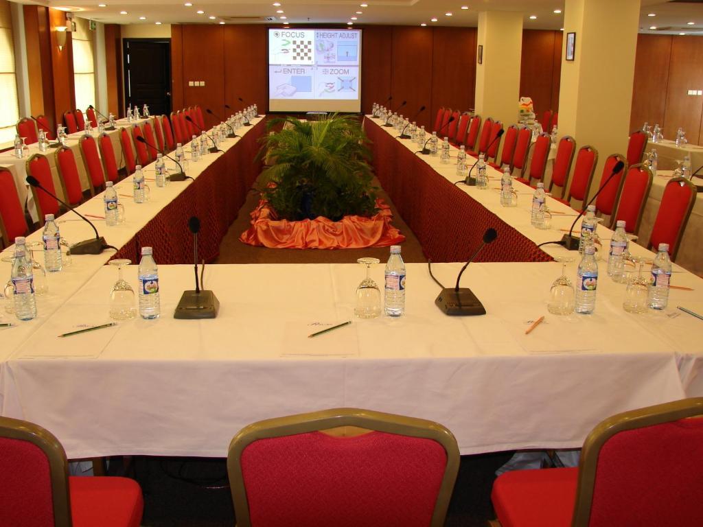 Angkor Riviera Hotel Siem Reap Extérieur photo
