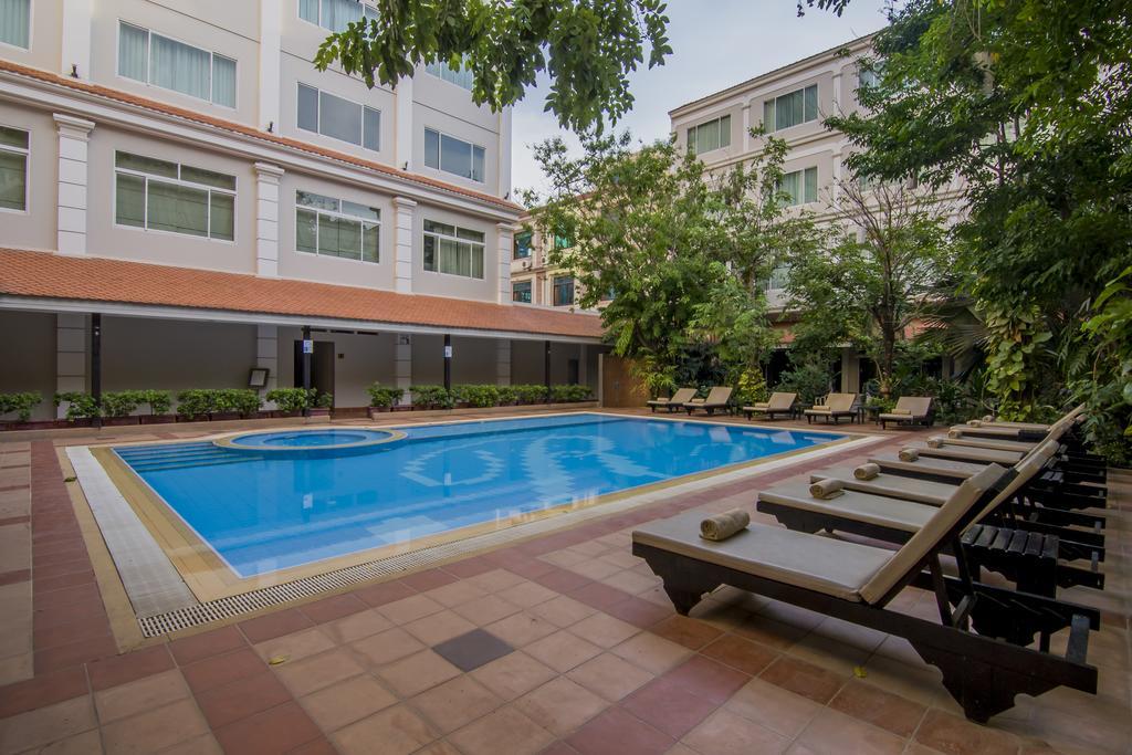 Angkor Riviera Hotel Siem Reap Extérieur photo