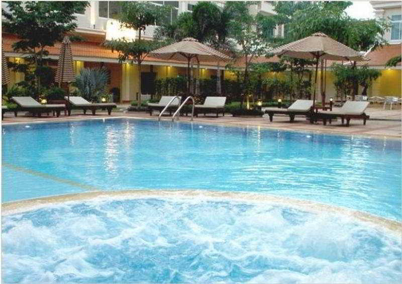 Angkor Riviera Hotel Siem Reap Extérieur photo