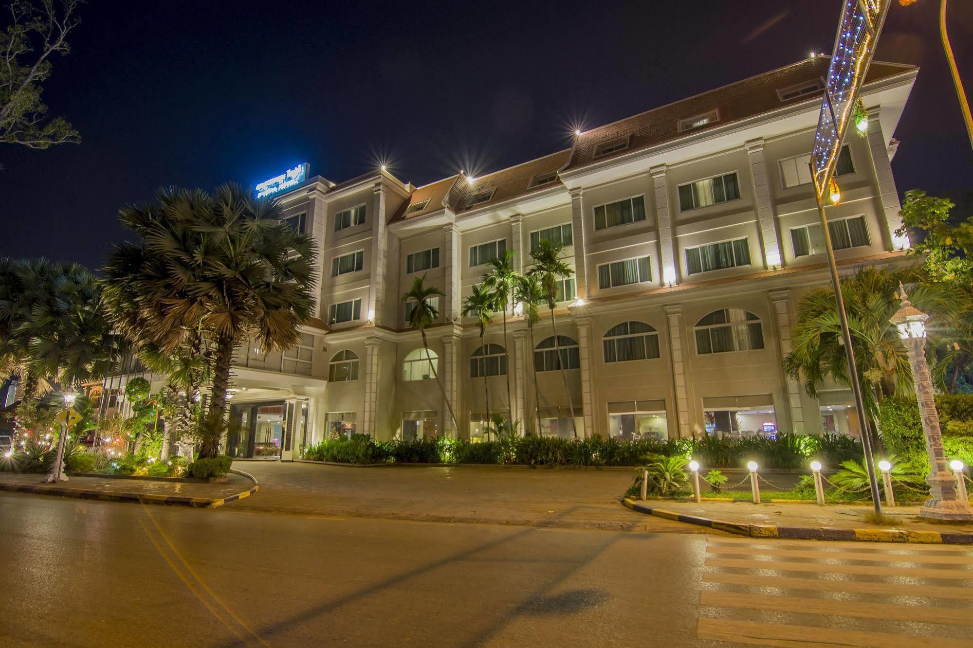 Angkor Riviera Hotel Siem Reap Extérieur photo